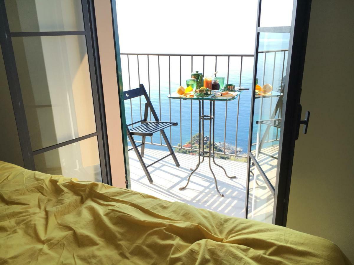 House In Grimaldi. Spectacular View Over The French Riviera! Grimaldi  Esterno foto